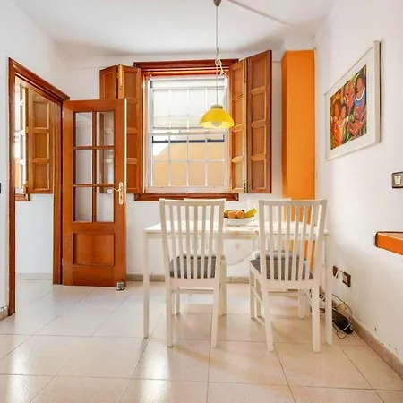 Casa-golfin-in-teneriffas-sonnigem-sueden * Arona (Tenerife)